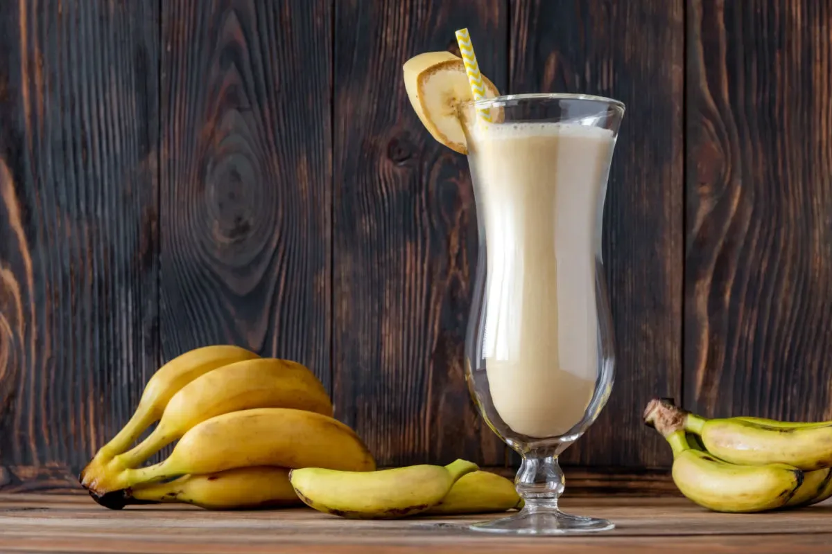 Lichior De Coajă De Banană Și Cafea: De Ce Se Recomandă Să Îl Preparați Și La Ce Servește